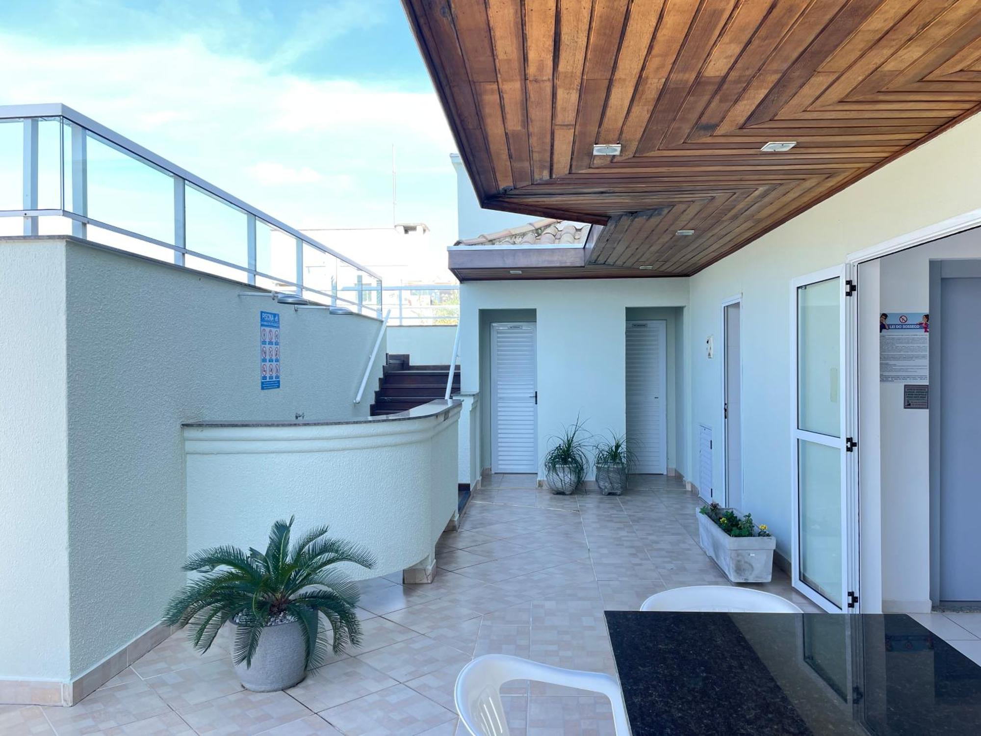 Apto Proximo Praias, Piscina, A/c, Wi-fi. Apartamento *